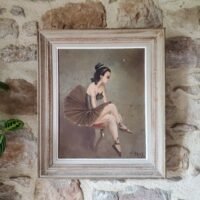 Tableau danseuse au repos signé R. Sarot