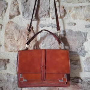 Sac à main et à bandoulière vintage en cuir