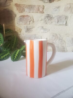 Carafe à rayures colorées oranges
