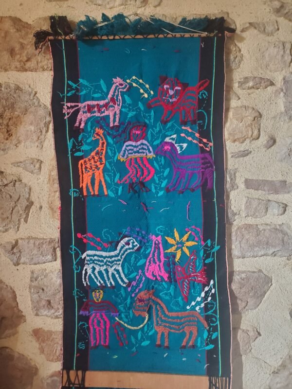 Teinture murale artisanale