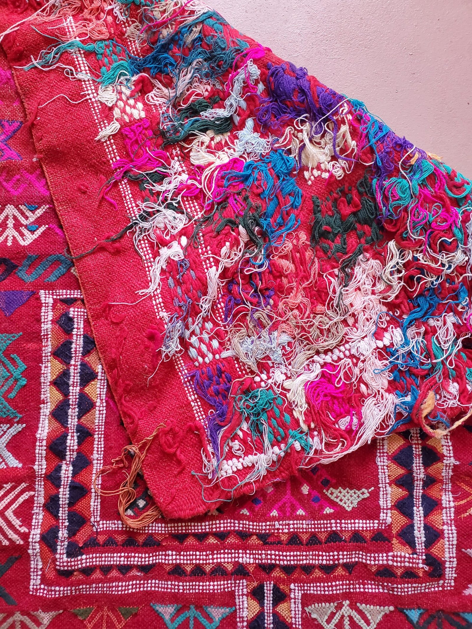 Kilim berbère tissé main – Tapis berbère artisanal en laine – Image 4