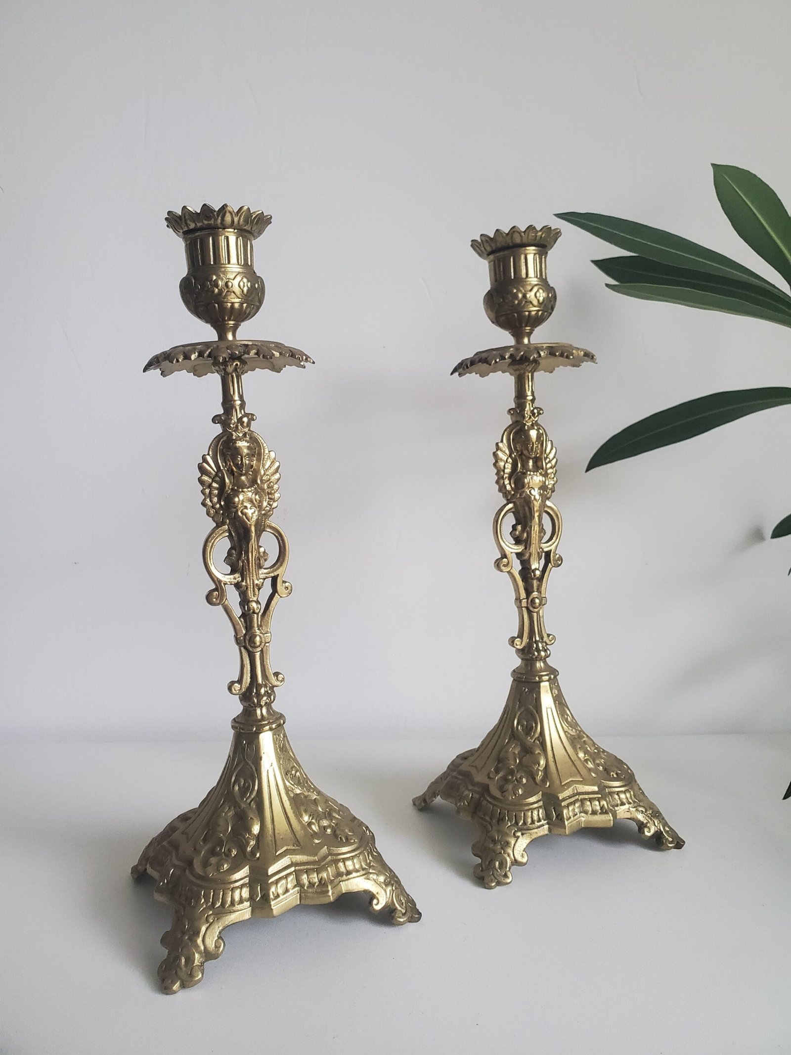 paire bougeoirs anciens sphinx maison anouchka 2.jpg